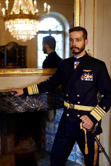 Insigne de la légion d'honneur : grades et tarifs dévoilés